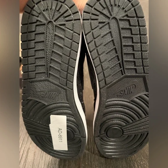 Nike Air Jordan 1 Retro High Bhm Black History Month size 13 - Picture 13 of 13